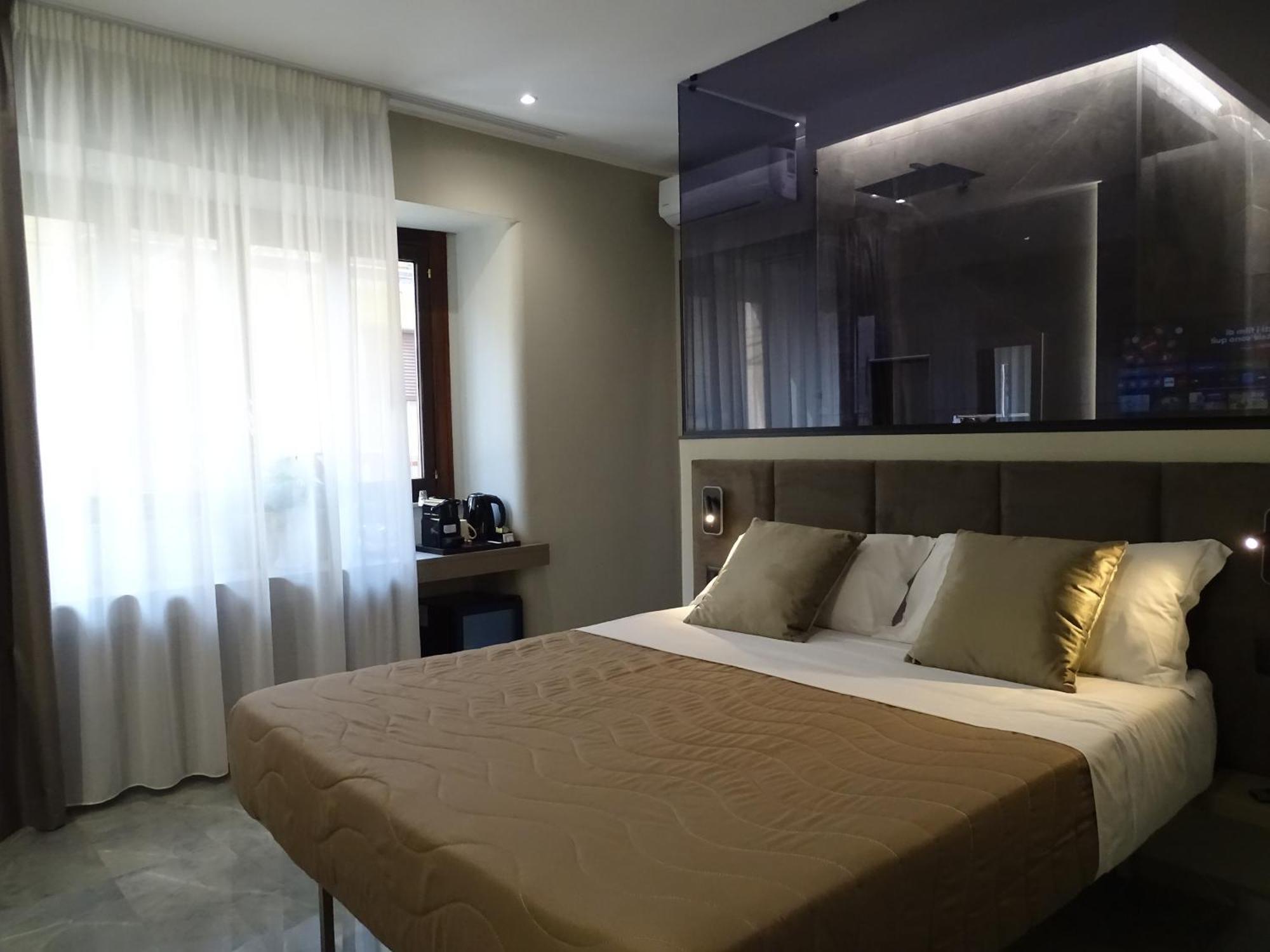 Karma6rooms