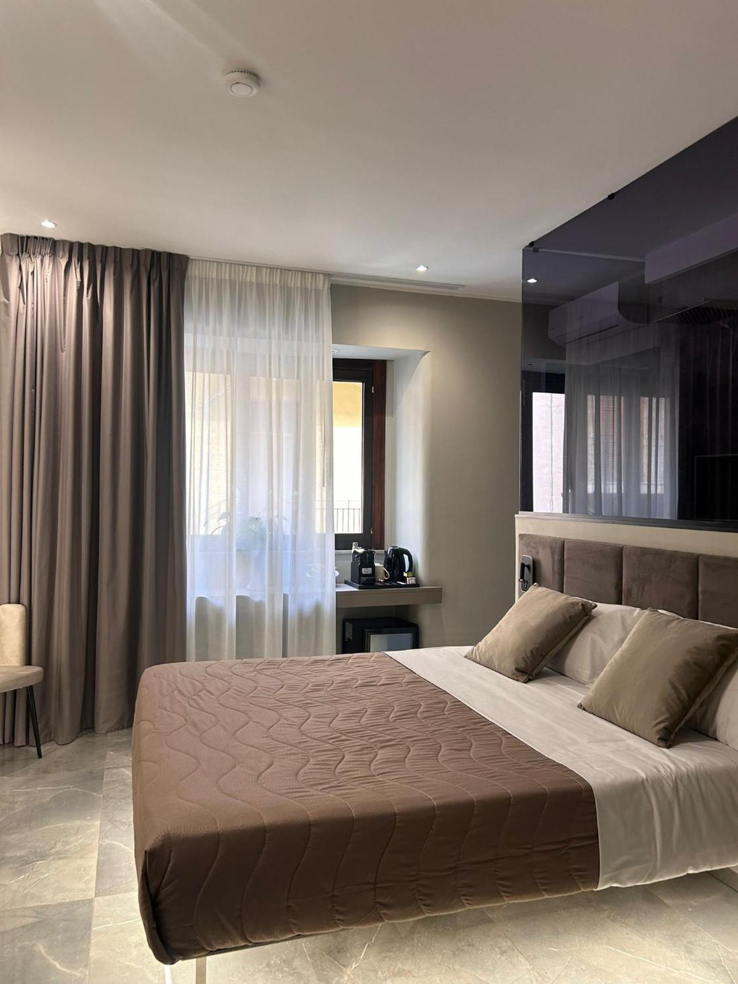 Karma6rooms Guest house