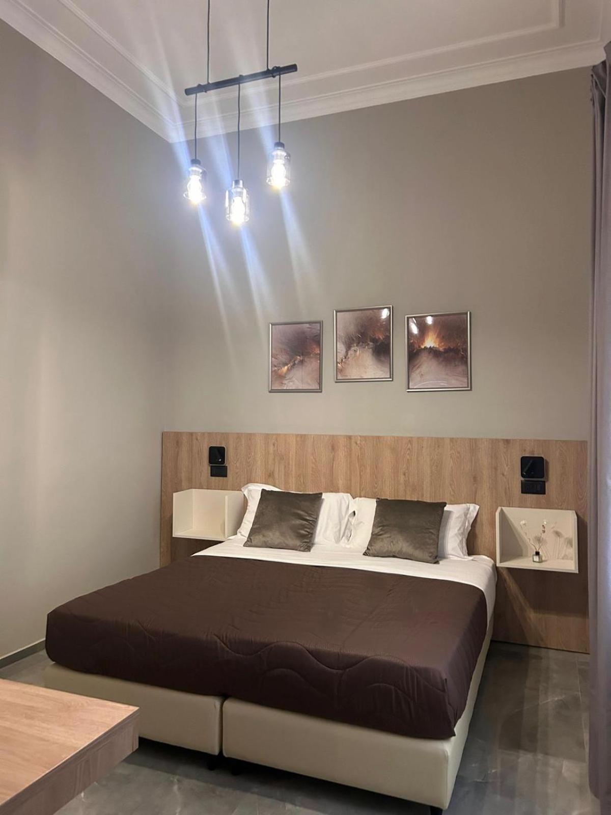 Karma6rooms * Catania